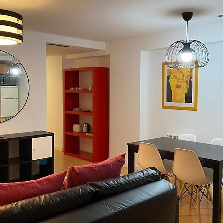 Lc Apartamentos Cesar Augusto Сарагоса Екстер'єр фото