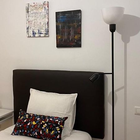 Lc Apartamentos Cesar Augusto Сарагоса Екстер'єр фото