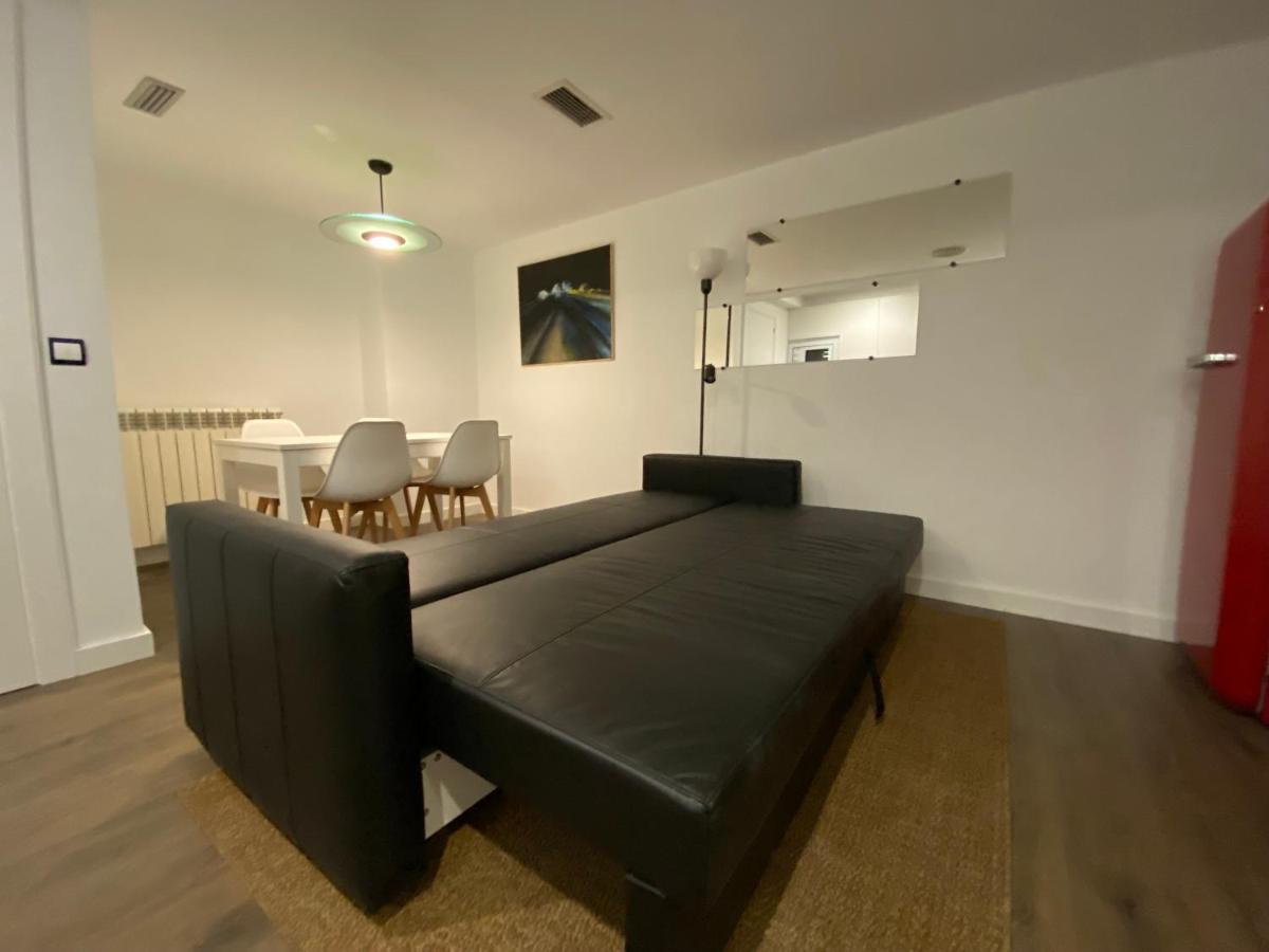 Lc Apartamentos Cesar Augusto Сарагоса Екстер'єр фото