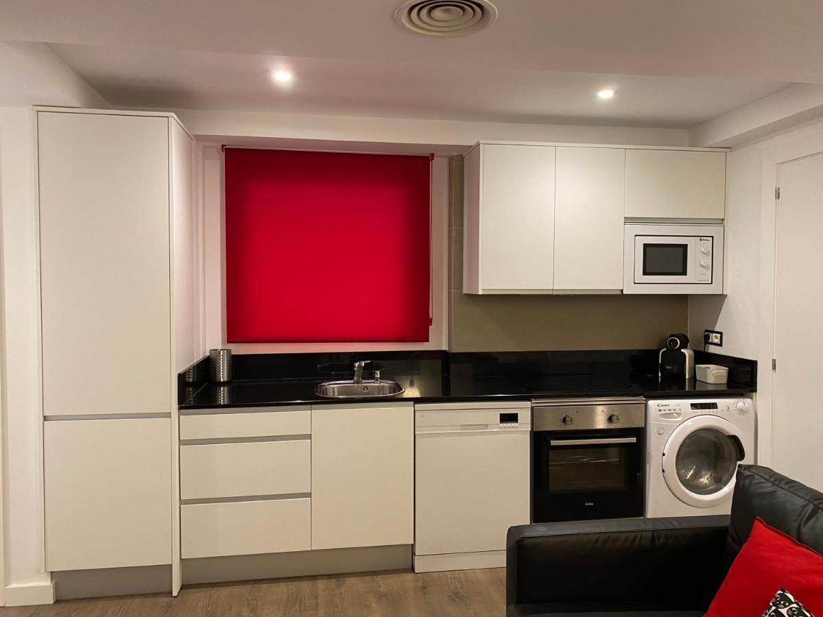 Lc Apartamentos Cesar Augusto Сарагоса Екстер'єр фото