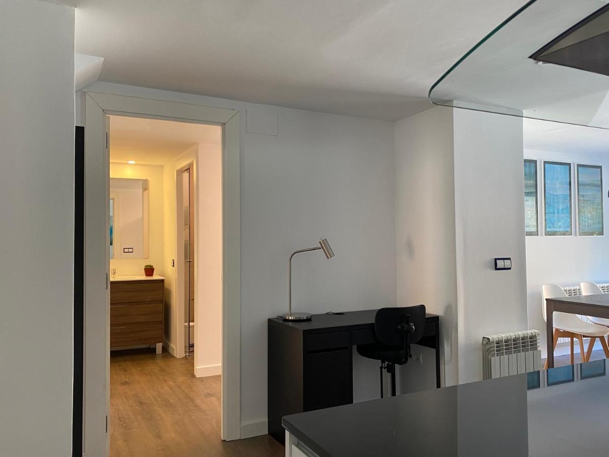 Lc Apartamentos Cesar Augusto Сарагоса Екстер'єр фото
