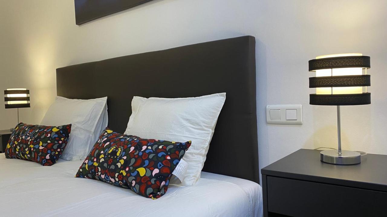 Lc Apartamentos Cesar Augusto Сарагоса Екстер'єр фото